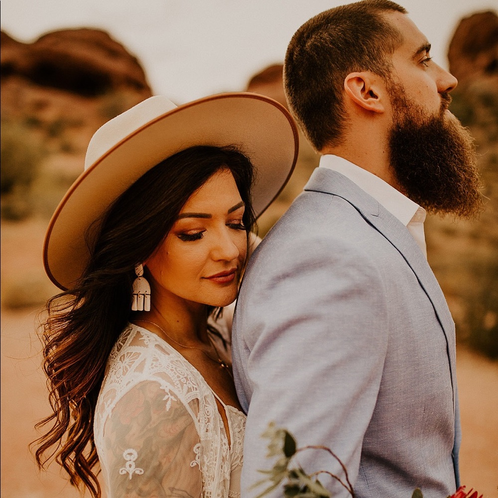 Lack of color ivory rancher special hat
